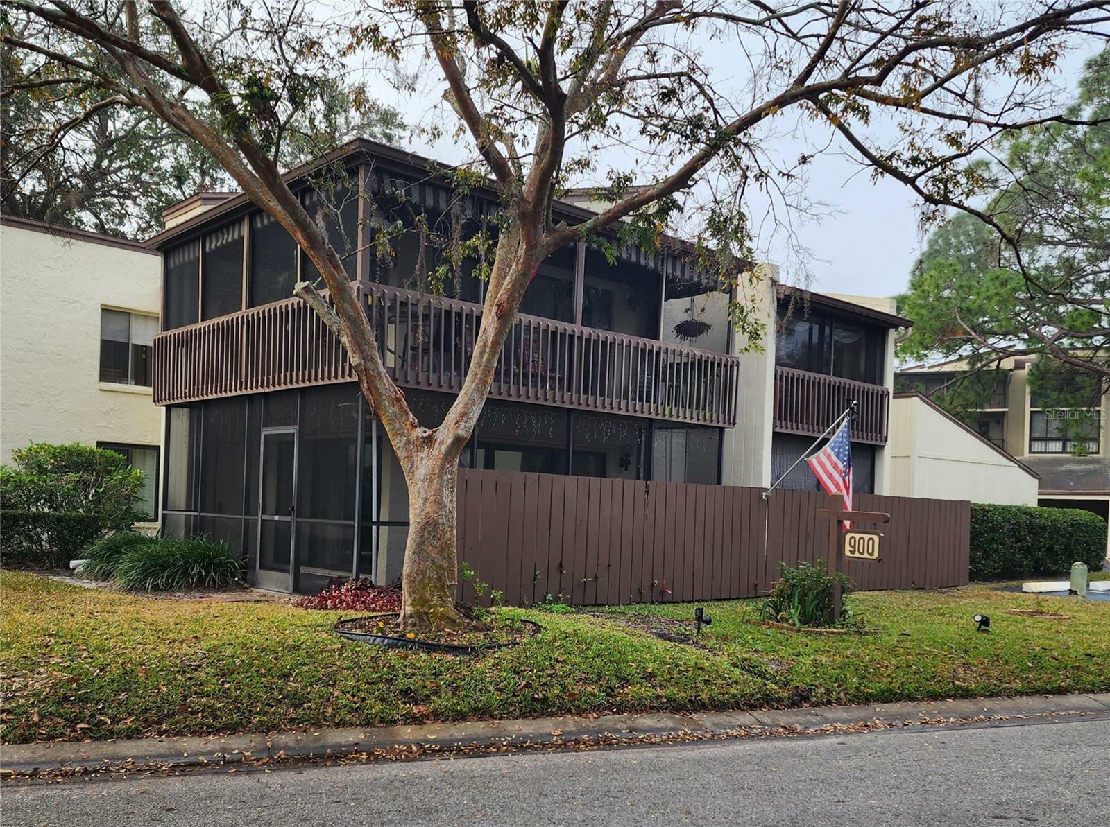 Property Photo: 700 Starkey Road 914 FL 33771