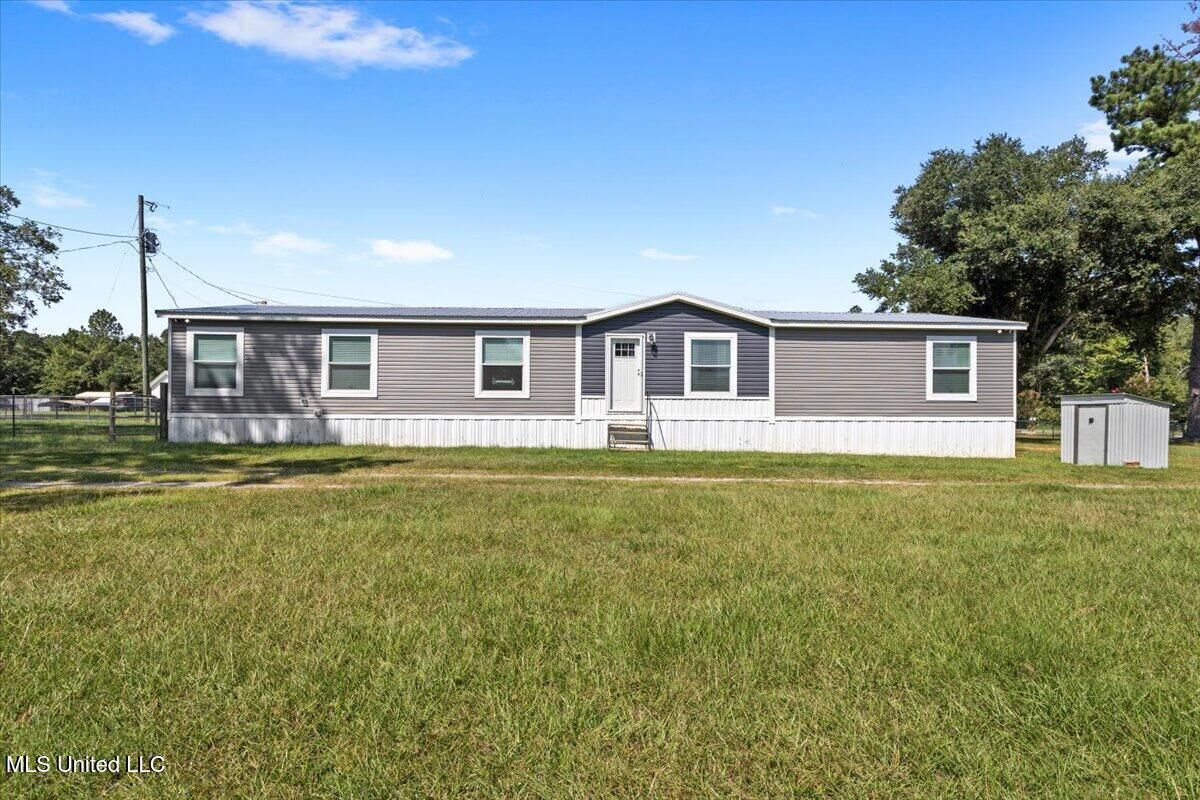 Property Photo: 1273 Stonecypher Road MS 39452