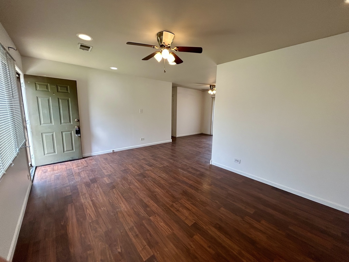 Property Photo: 16613 Wedgewood Avenue IL 60428
