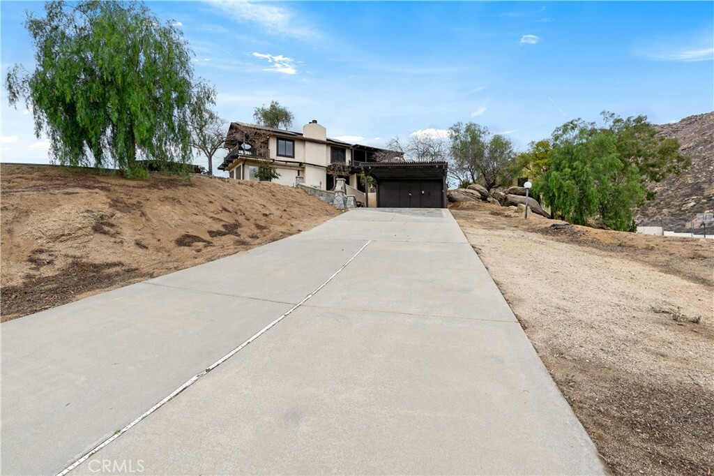 Property Photo:  20682 Hill Top Drive  CA 92507 