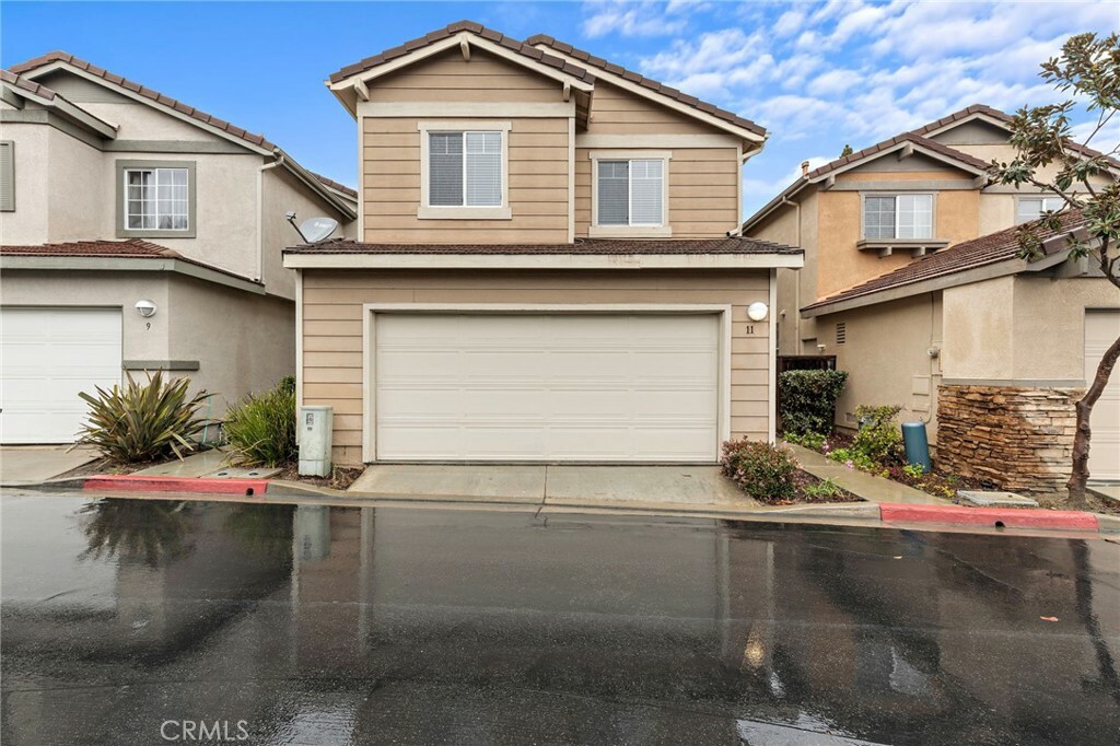 Property Photo:  11 Tuolumne Way  CA 92656 