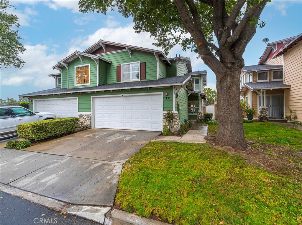 Property Photo:  533 E City Court  CA 92805 
