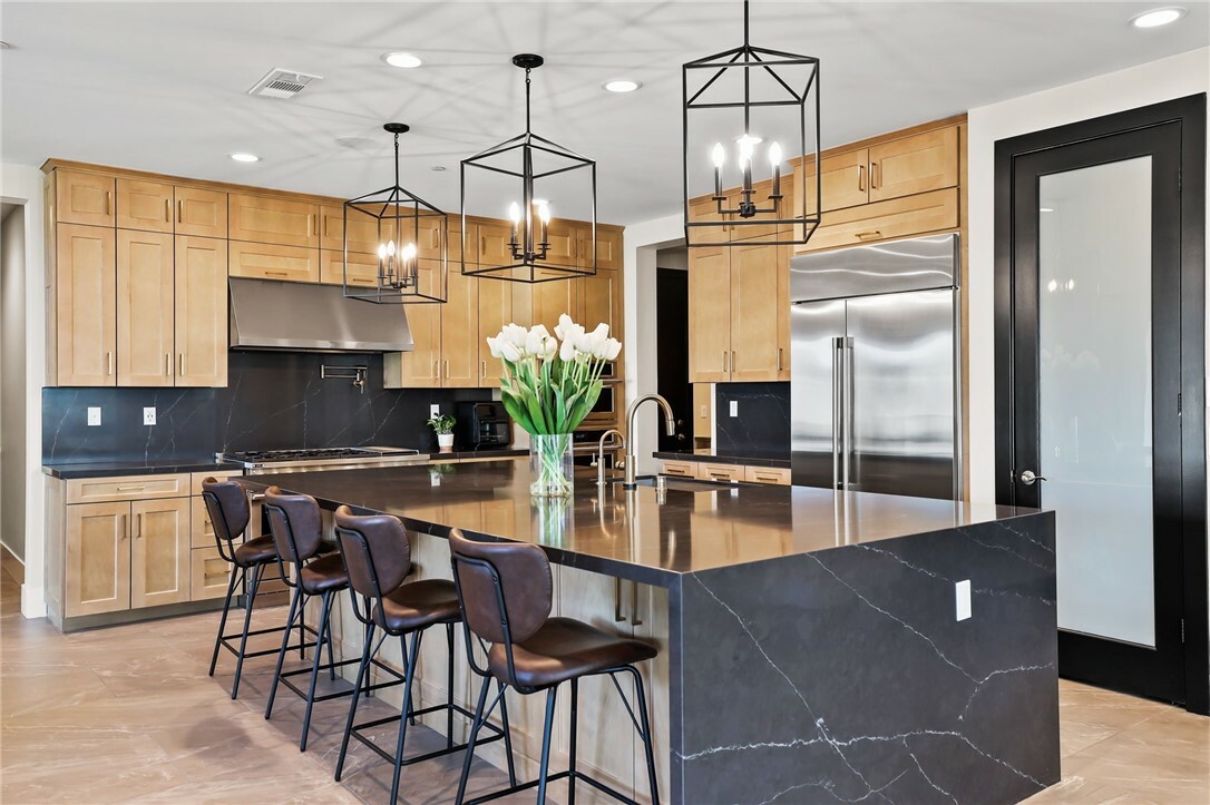 Property Photo: 39767 Larkspur Terrace CA 92591
