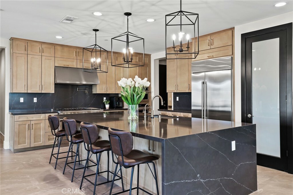 Property Photo: 39767 Larkspur Terrace CA 92591