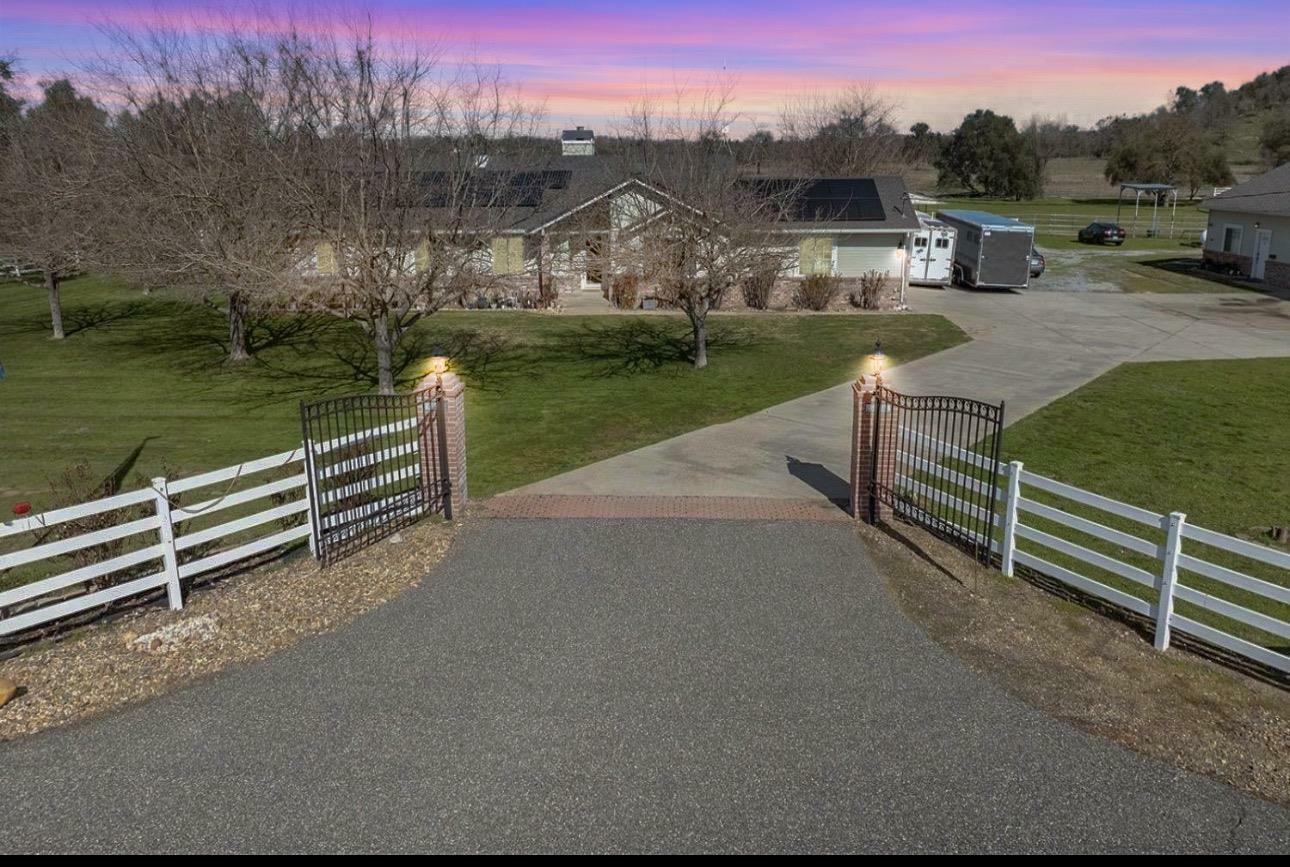 Property Photo: 6835 Ospital CA 95252
