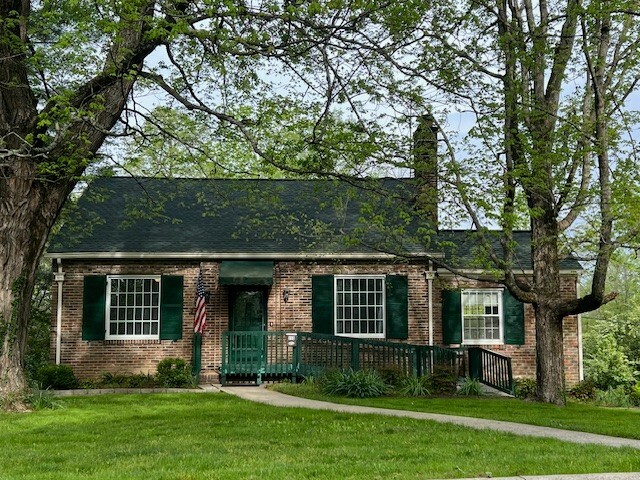 Property Photo: 115 Maplemere Dr TN 37040