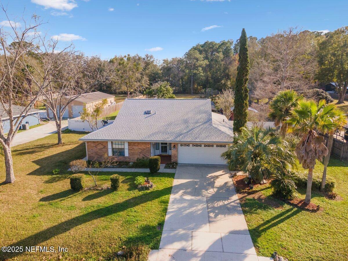 Property Photo:  620 Hickory Drive  FL 32003 