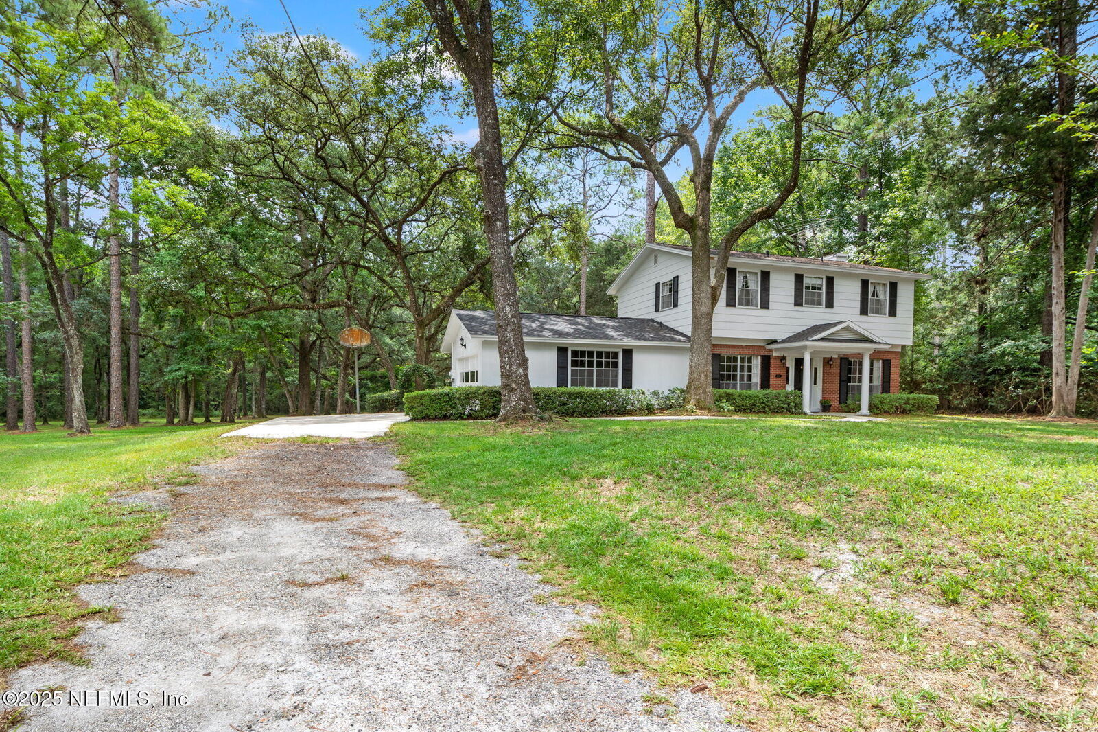 Property Photo:  2061 Laurel Drive  FL 32068 