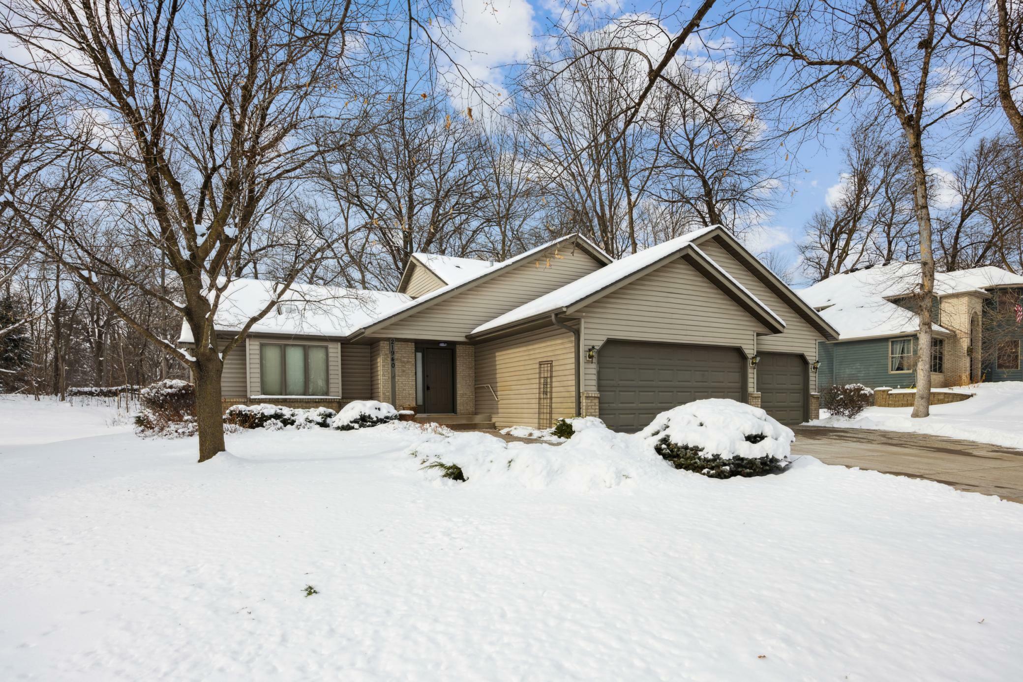 Property Photo:  21940 Iden Avenue N  MN 55025 