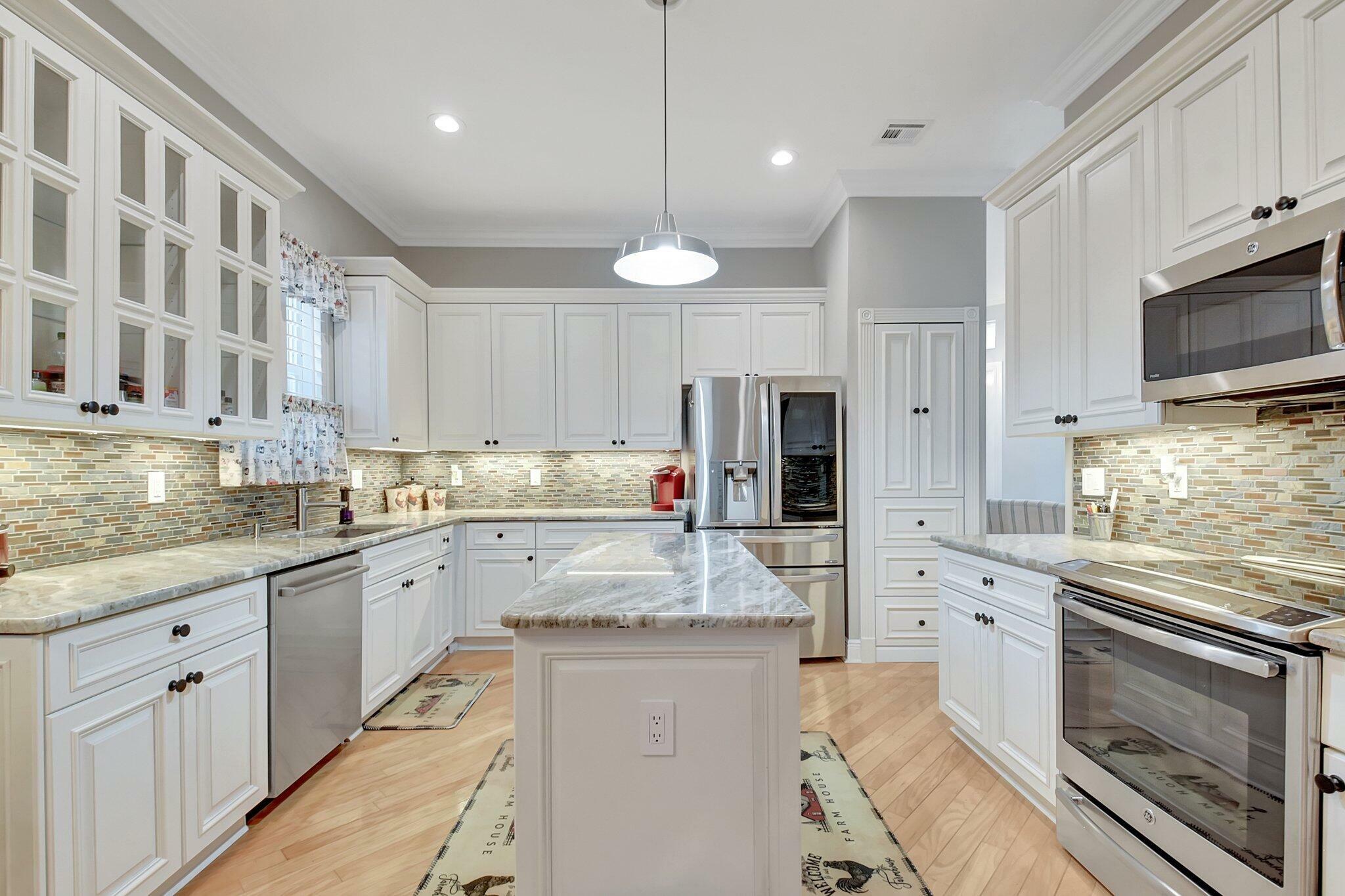 Property Photo: 6718 Jog Palm Drive FL 33437