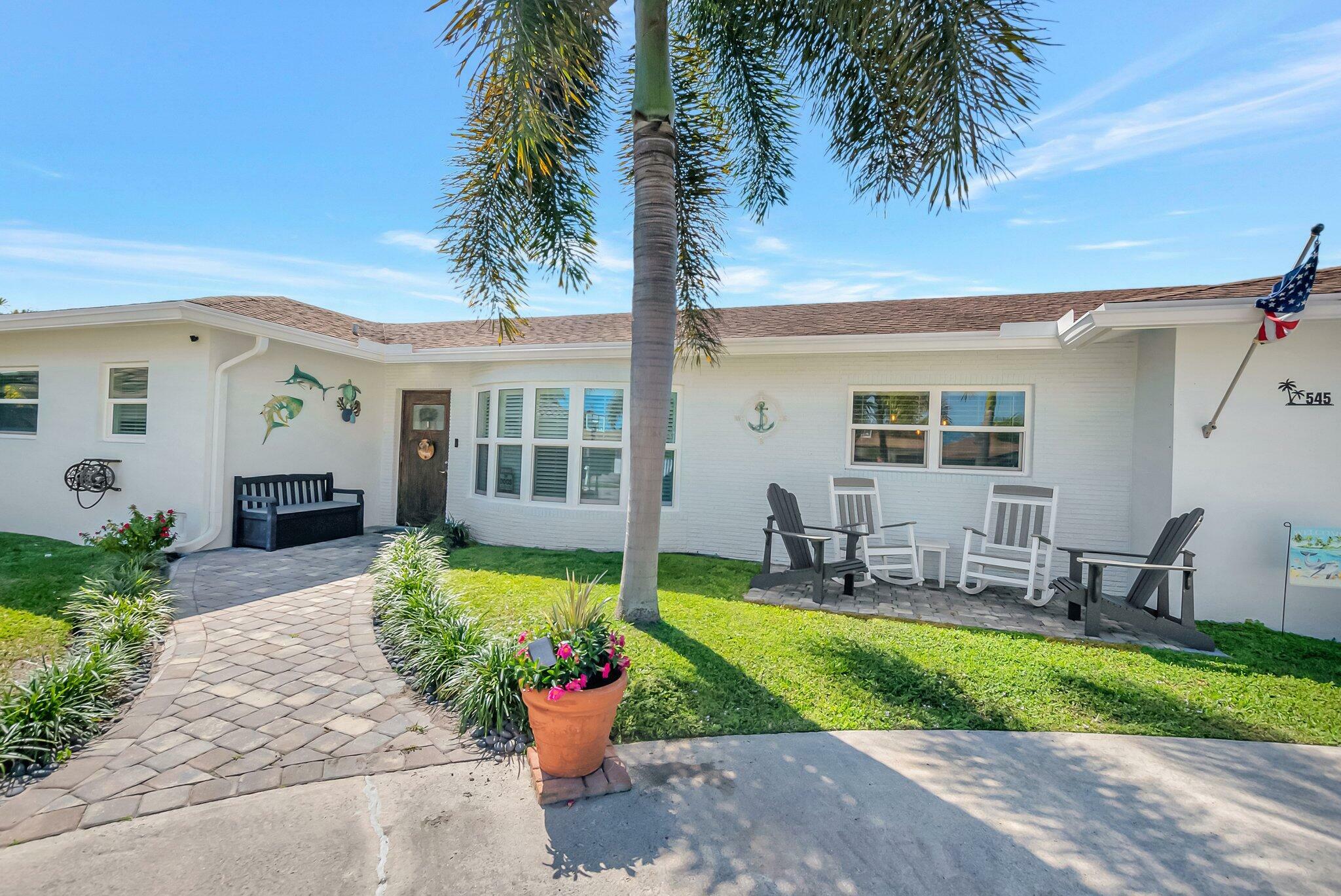 Property Photo:  545 NW 13th Drive  FL 33486 