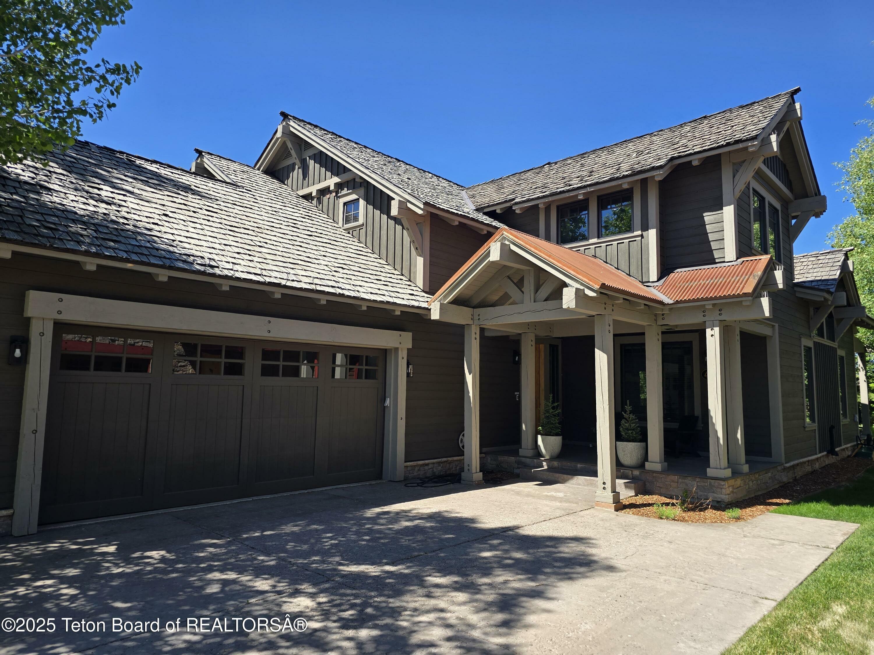 Property Photo: 46 Scott Drive ID 83455