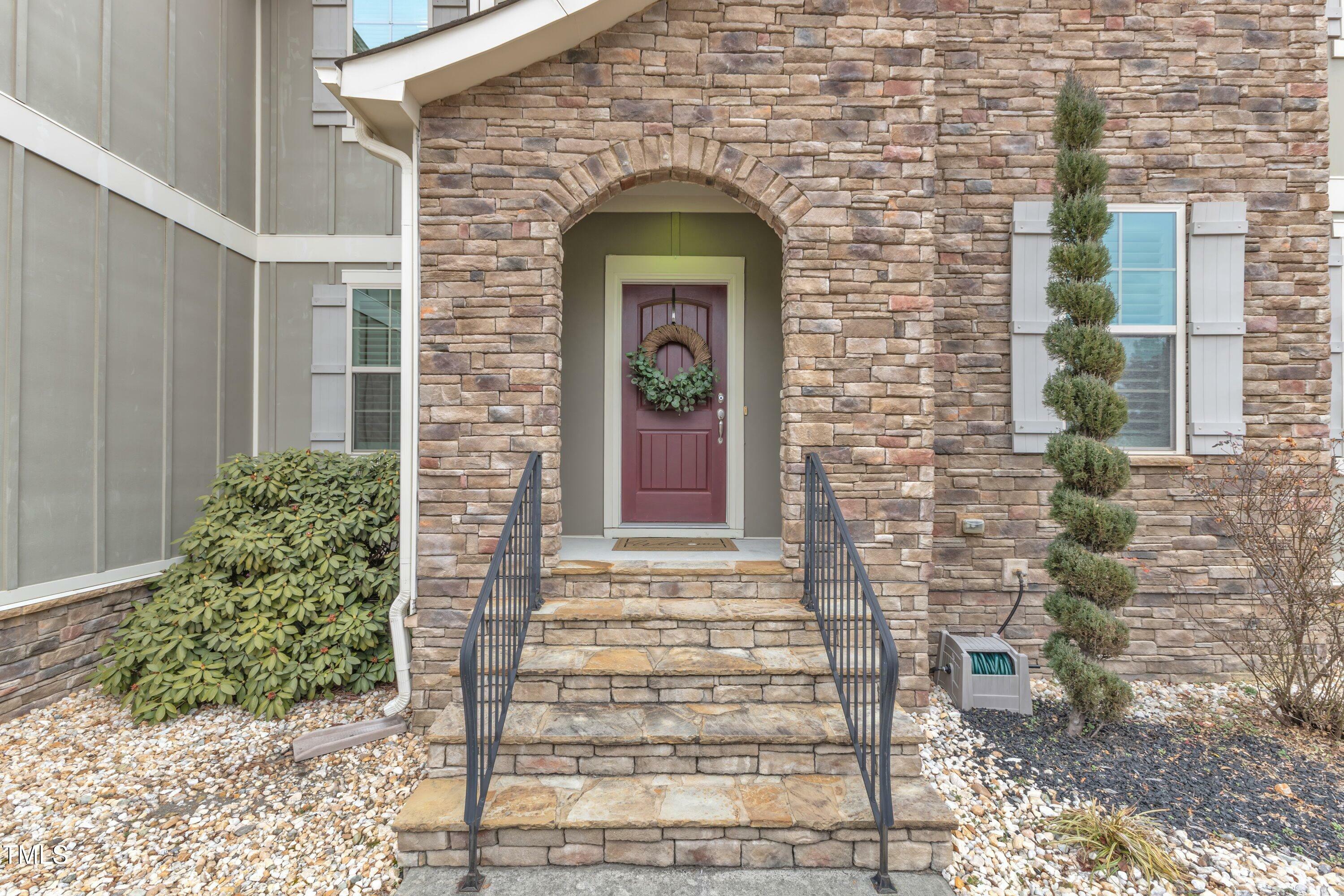 Property Photo: 6509 Sunset Manor Drive NC 27587