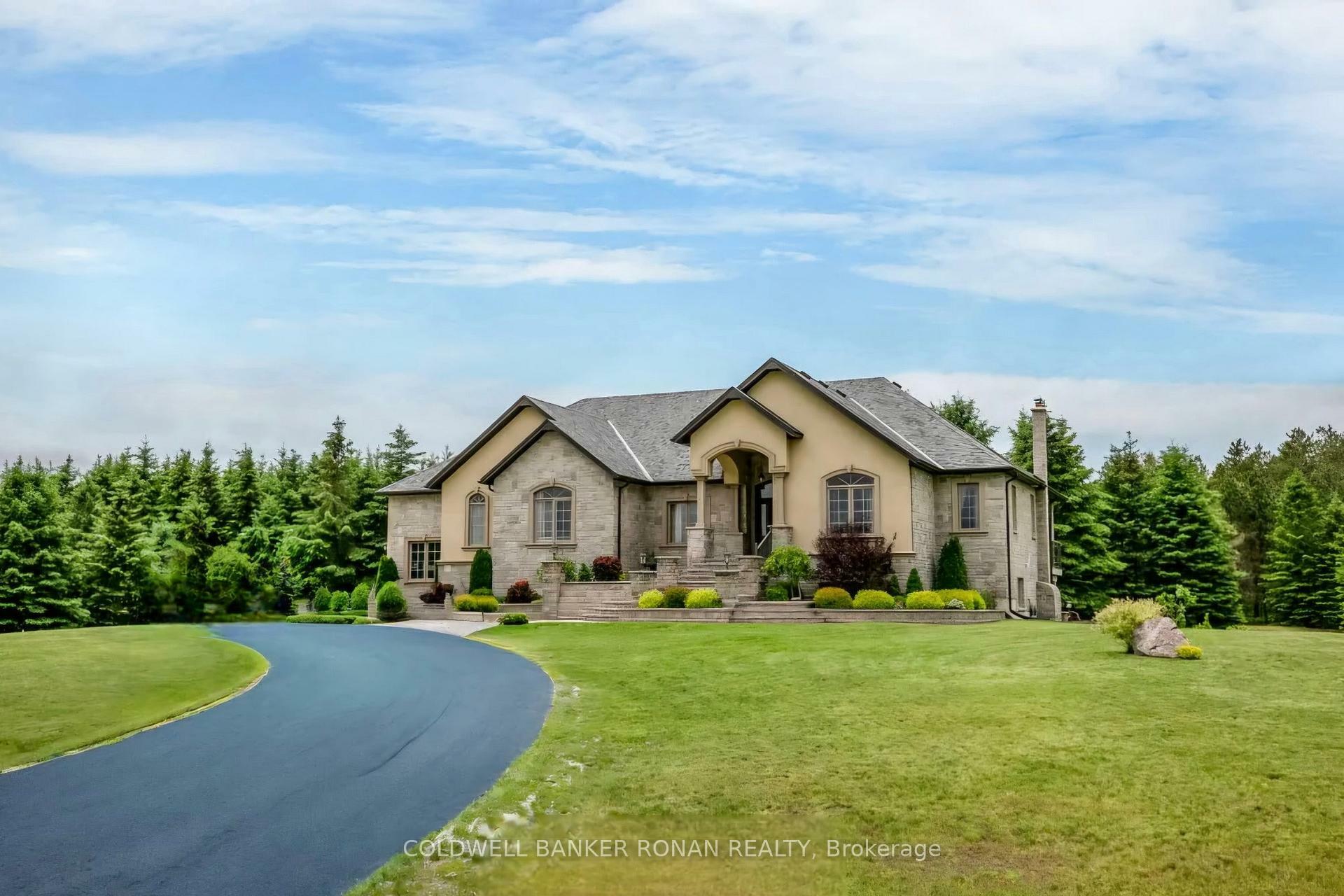 Photo de la propriété: 3712 Michael Street ON L0M 1N0