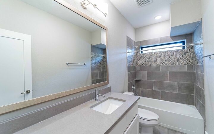 Property Photo:  1002 Barrie Drive  TX 78734 