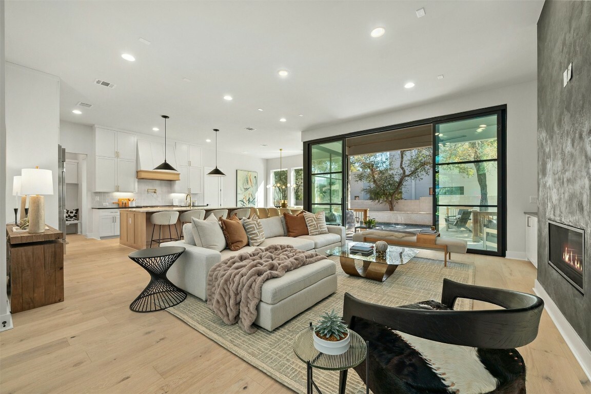 1339 Allen Road  Austin TX 78746 photo