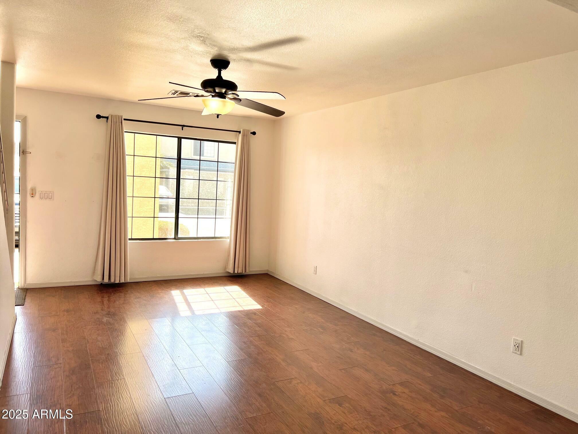 Property Photo:  7801 N 44th Drive 1180  AZ 85301 