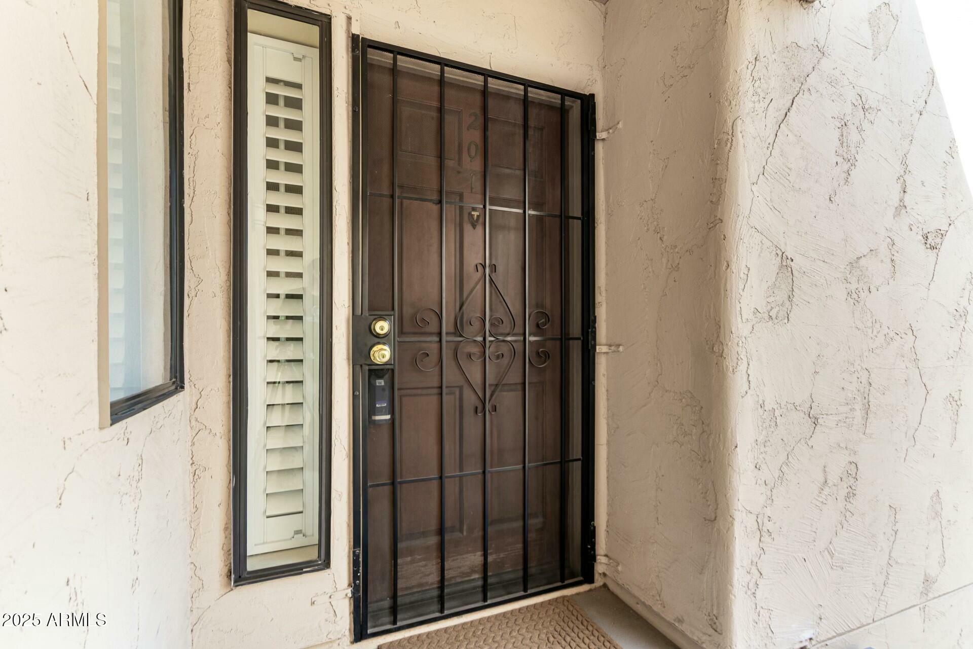 Property Photo: 9355 N 91st Street 201 AZ 85258