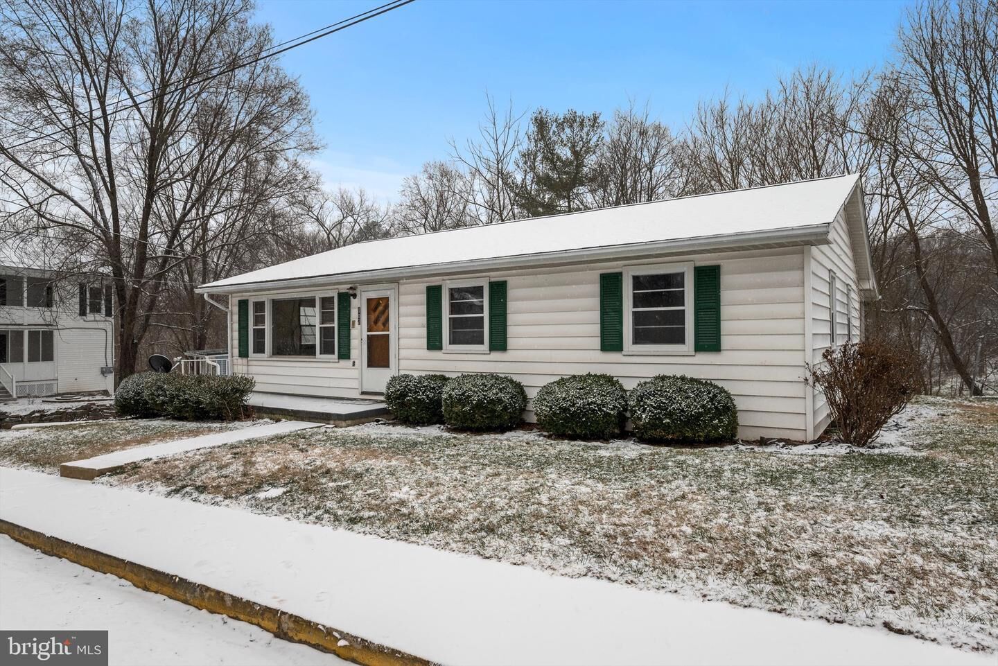 Property Photo:  107 Water Street  VA 22824 