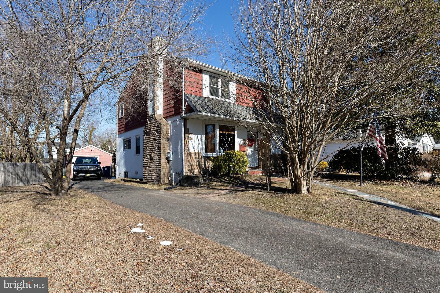 Property Photo:  108 Fairmount  NJ 08021 