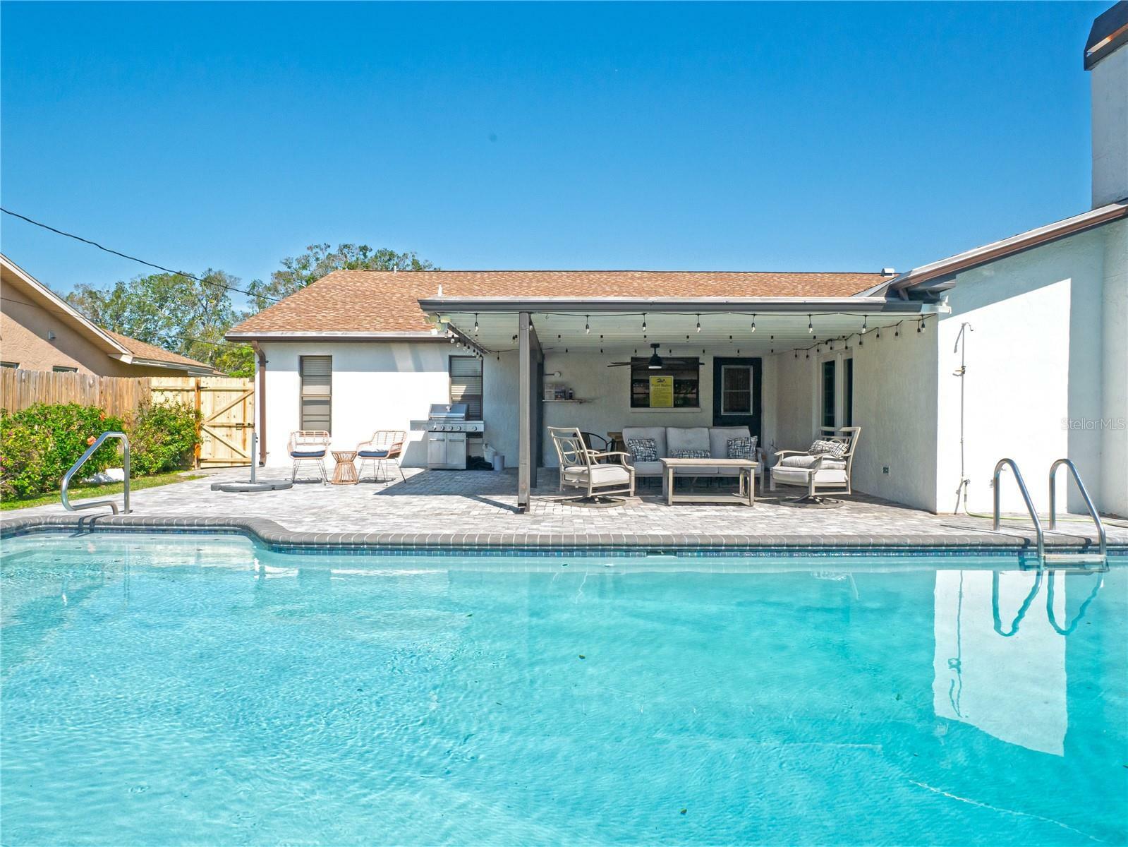 Property Photo:  13924 Oak Forest Boulevard S  FL 33776 