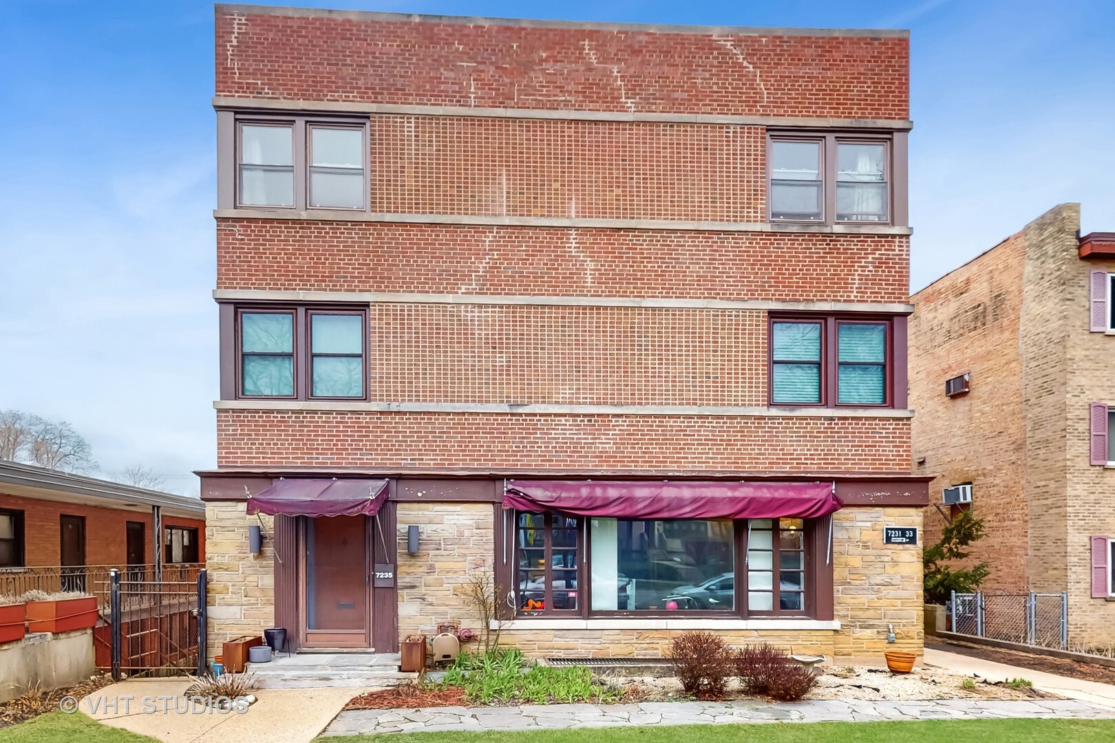Property Photo: 7235 N Ridge Boulevard 0 IL 60645