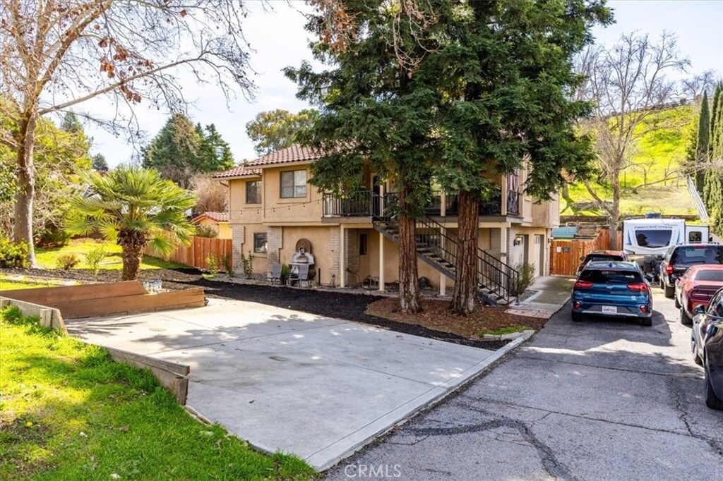 Property Photo:  616 Jackson Drive  CA 93446 