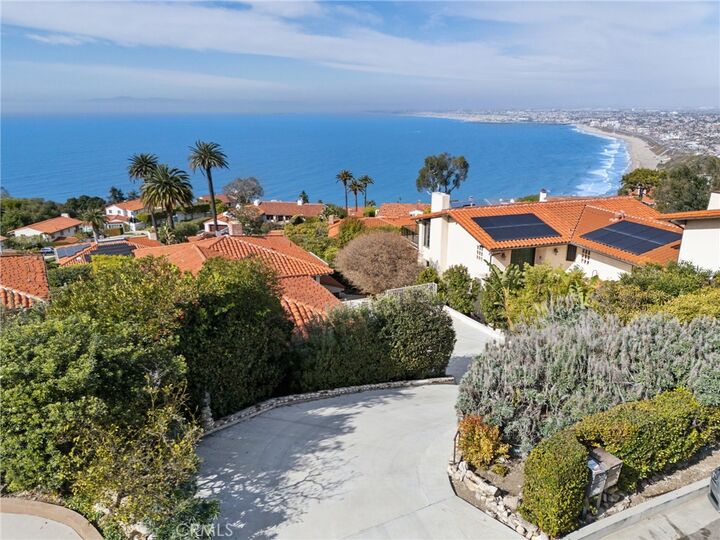 Property Photo: 797 Via Somonte CA 90274
