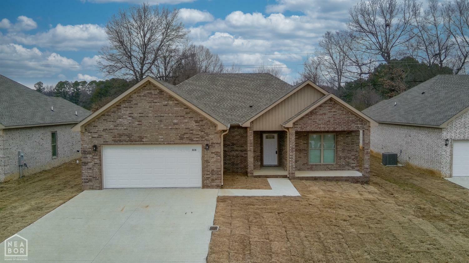 Property Photo:  404 Everett Lane  AR 72404 