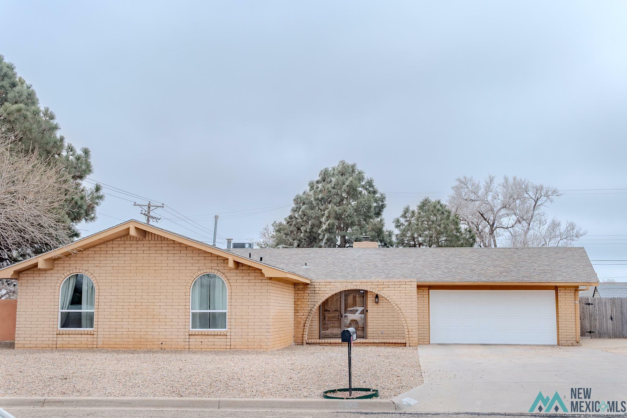 Property Photo:  1433 Eastridge Drive  NM 88101 