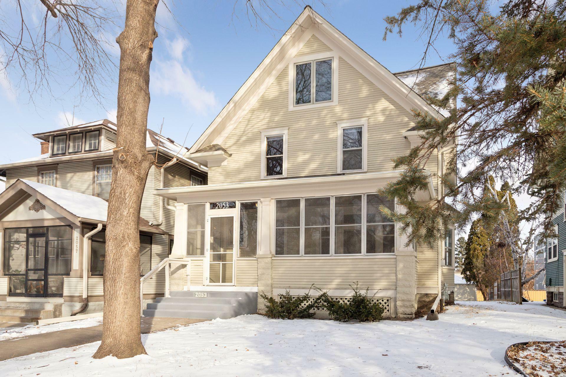 Property Photo:  2053 Lincoln Avenue  MN 55105 