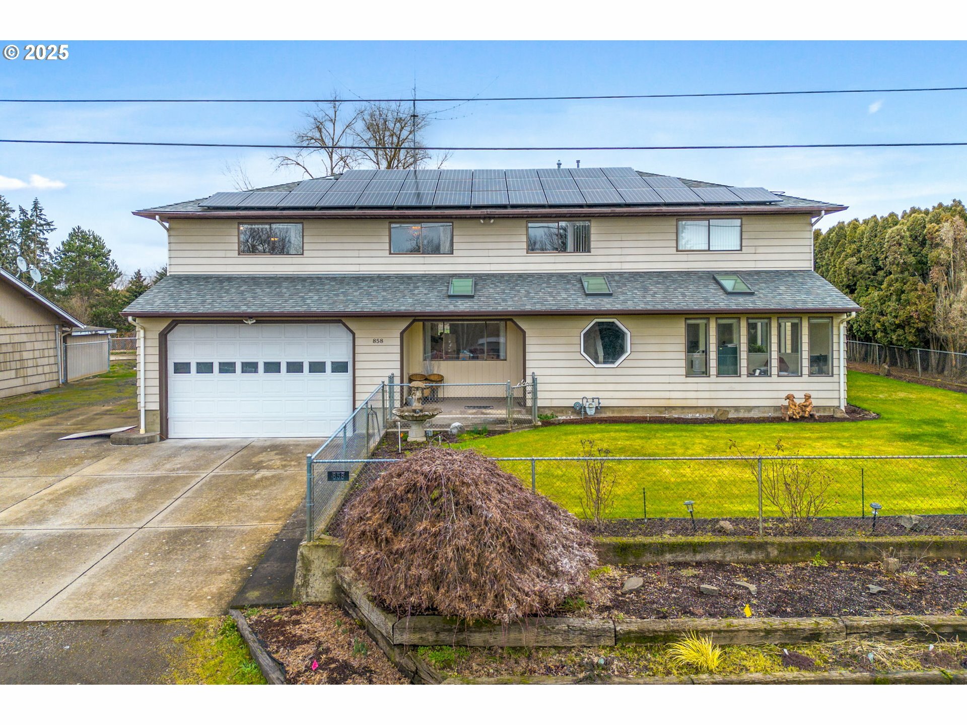 858 Iva Ln  Salem OR 97317 photo