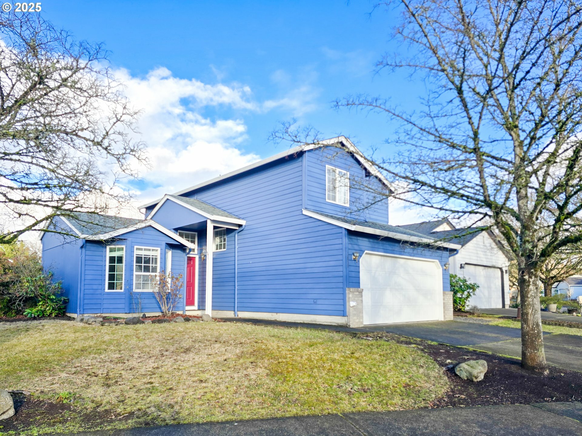 Property Photo:  1819 SE 173rd Ave  WA 98683 