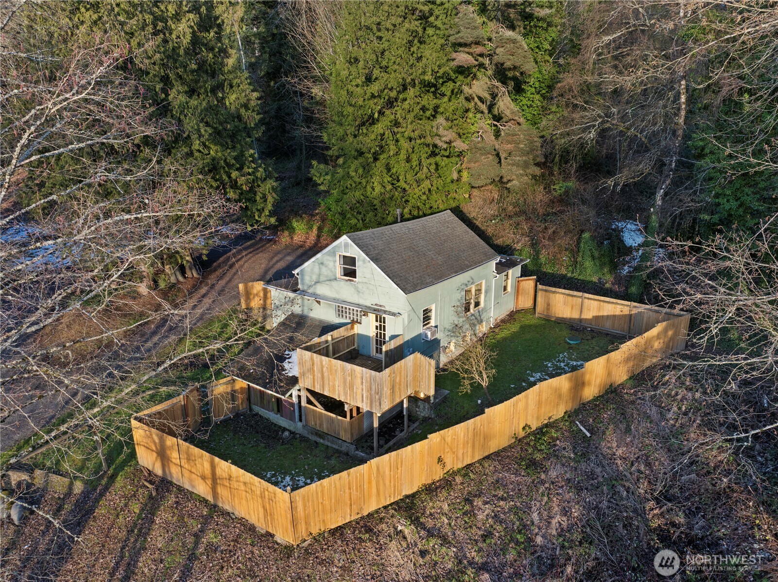 15132  148th Avenue NE  Woodinville WA 98072 photo