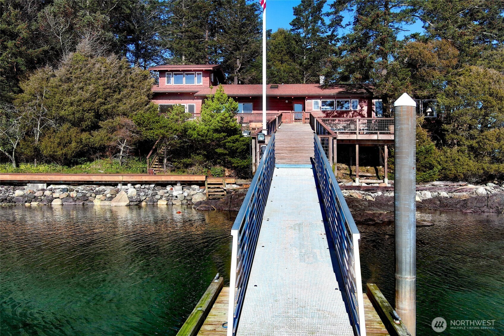 Property Photo: 15 Brown Island WA 98250