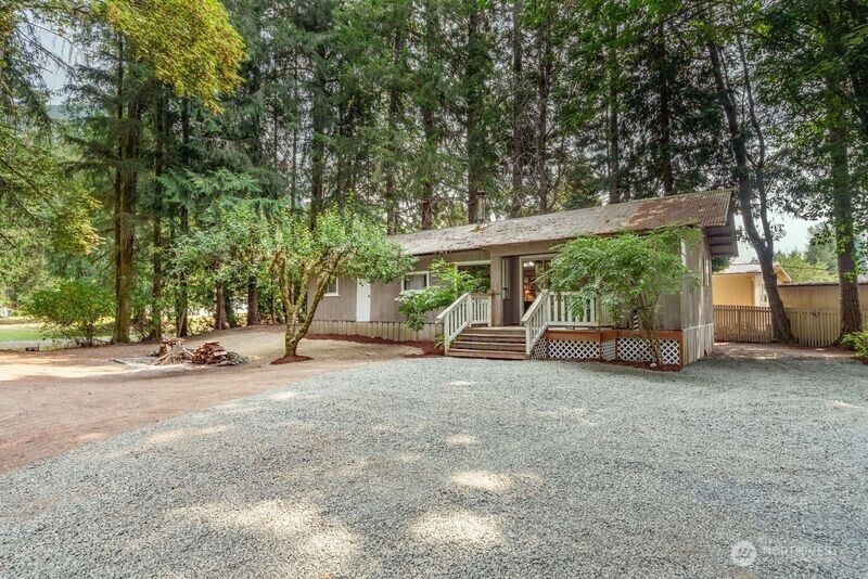 Property Photo:  20  Morgan Lane  WA 98320 