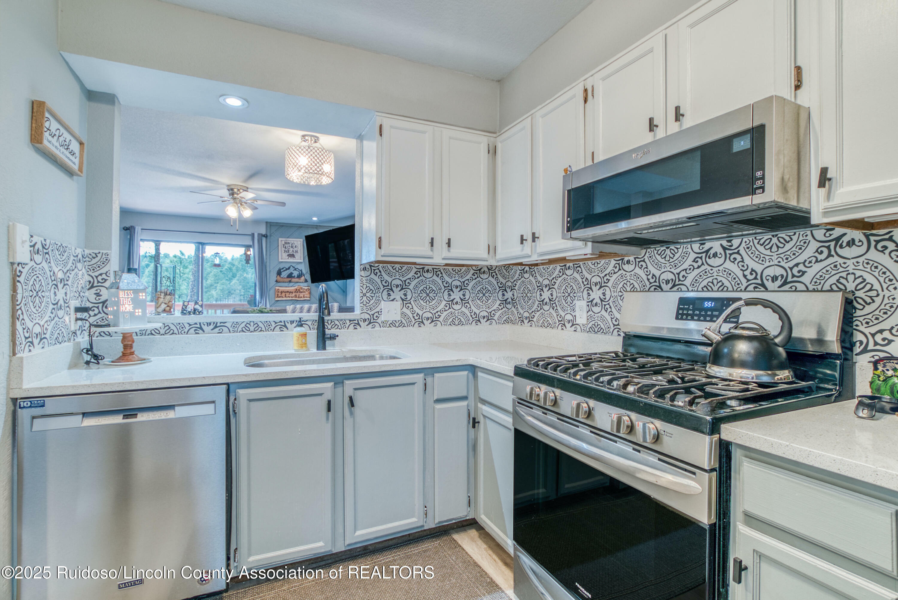 Property Photo: 604 White Mountain #806 NM 88345