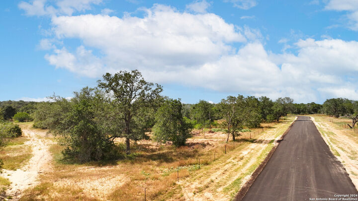Property Photo: 607 Pr Sunset Vista Dr Lot 82 TX 78069