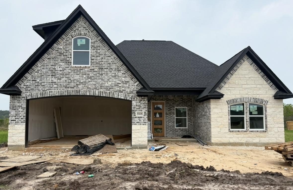 Property Photo: 5705 Essie TX 77713