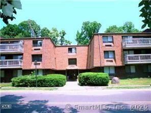 Property Photo: 126 Triangle Street Apt A43 CT 06810