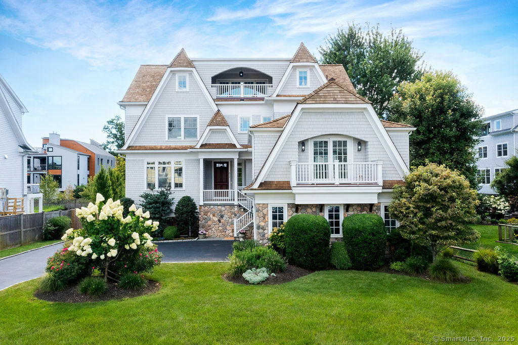 Property Photo: 612 Penfield Road CT 06824
