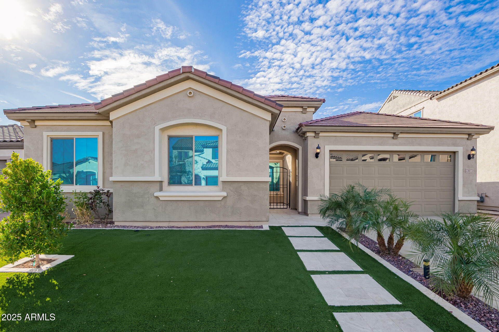 Property Photo: 23072 N 98th Drive AZ 85383
