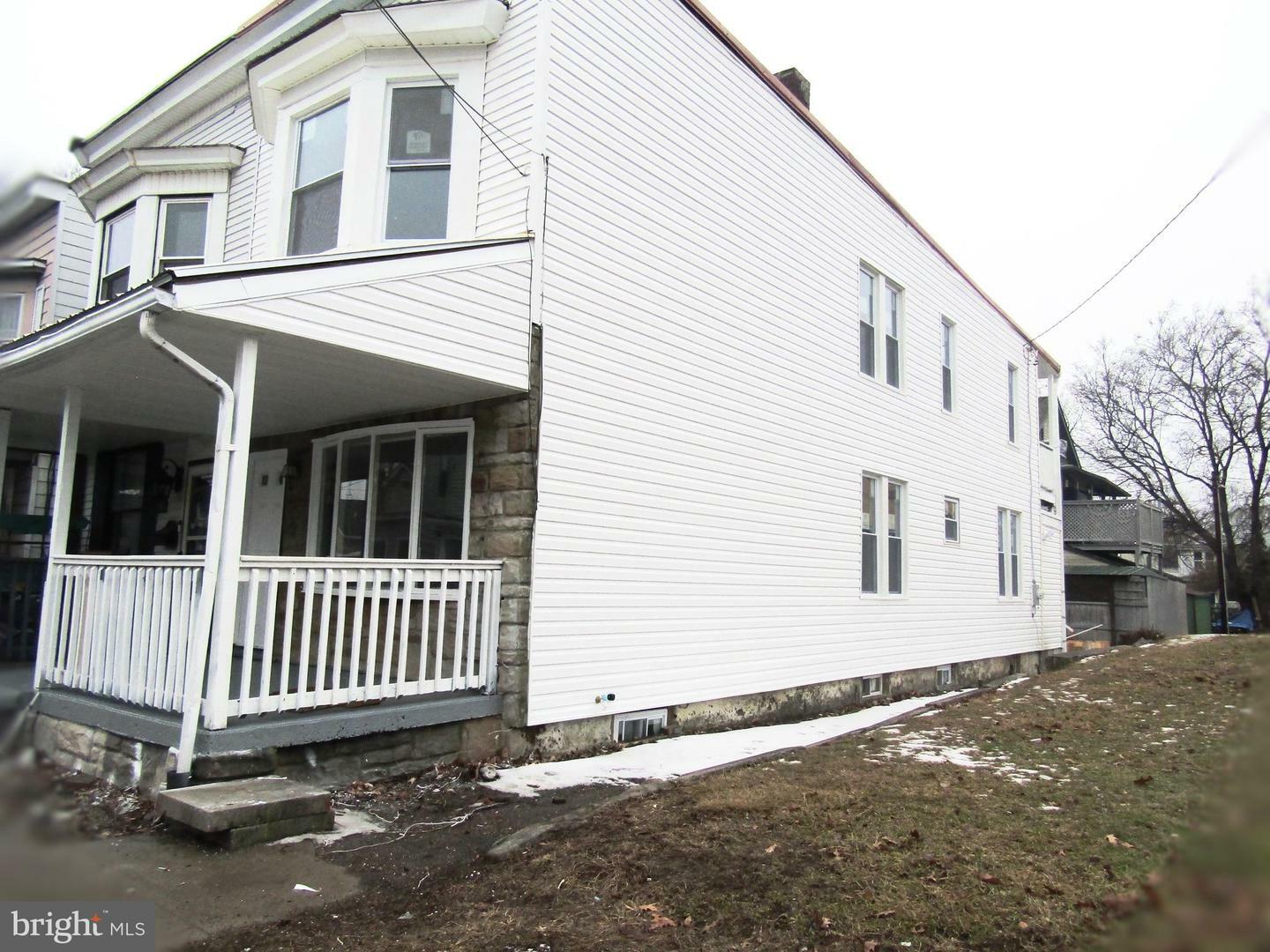 Property Photo:  111 North Street  PA 17061 