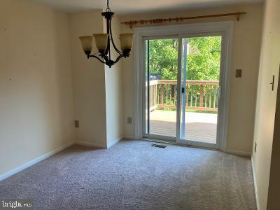 Property Photo:  6624 Briarleigh Way  VA 22315 