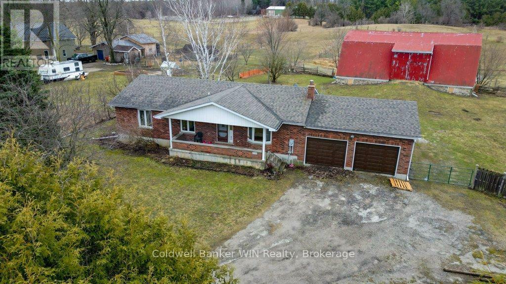 Photo de la propriété: 6185 16th Line ON N0G 1M0
