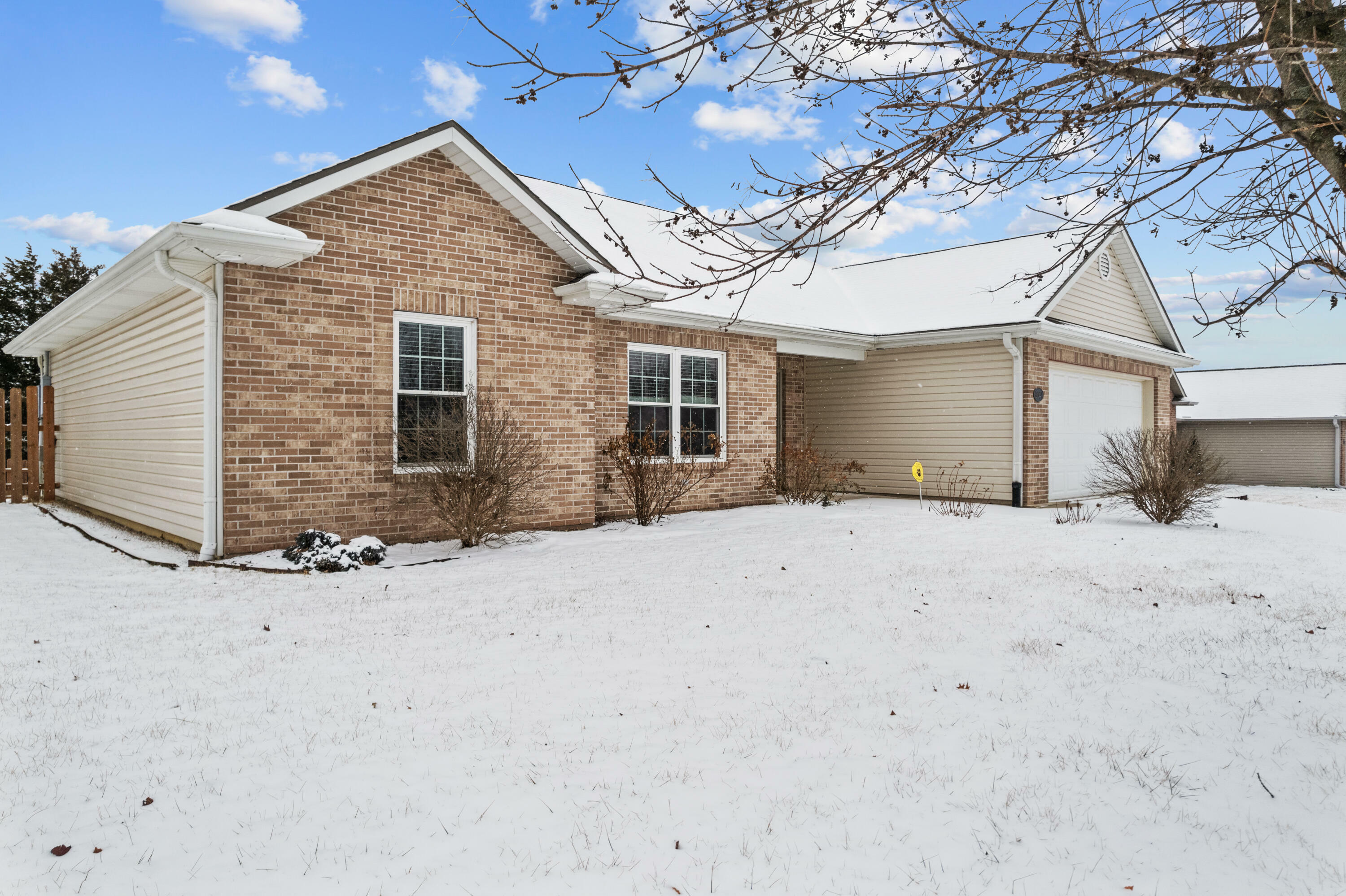 Property Photo:  2604 Feldspar Ct  MO 65202 