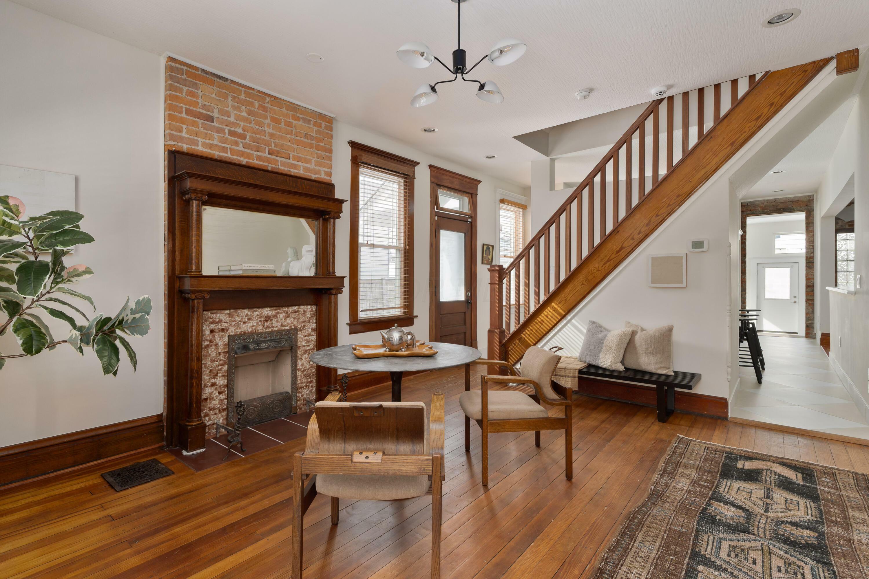 Property Photo:  1409 S 5th Street  OH 43207 