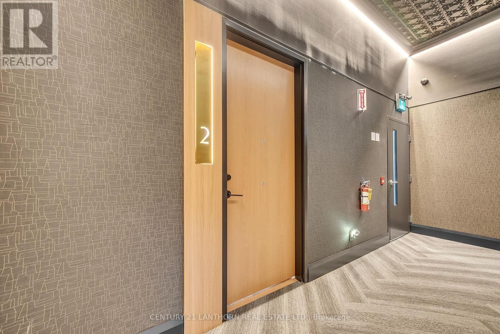 Property Photo:  38 Front Street Unit # 2  ON K8N 4N2