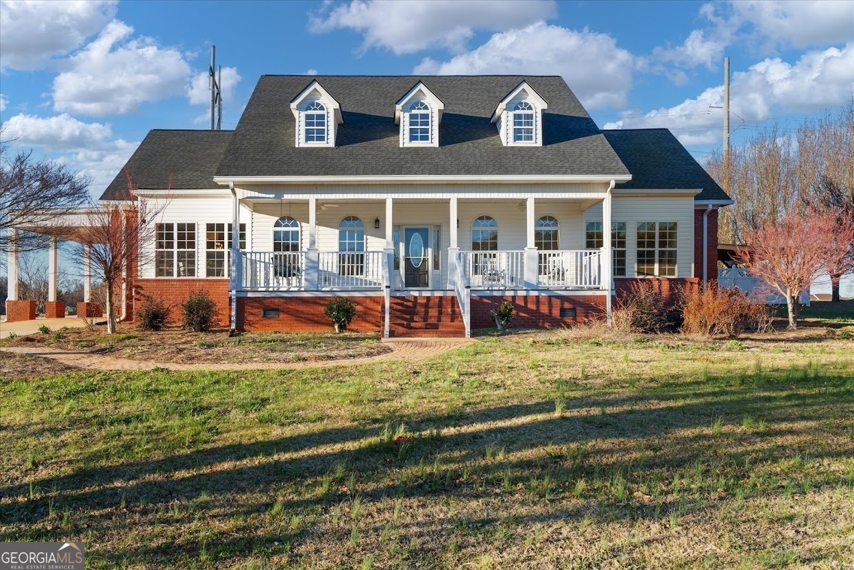 Property Photo: 382 Lake Circle GA 30116