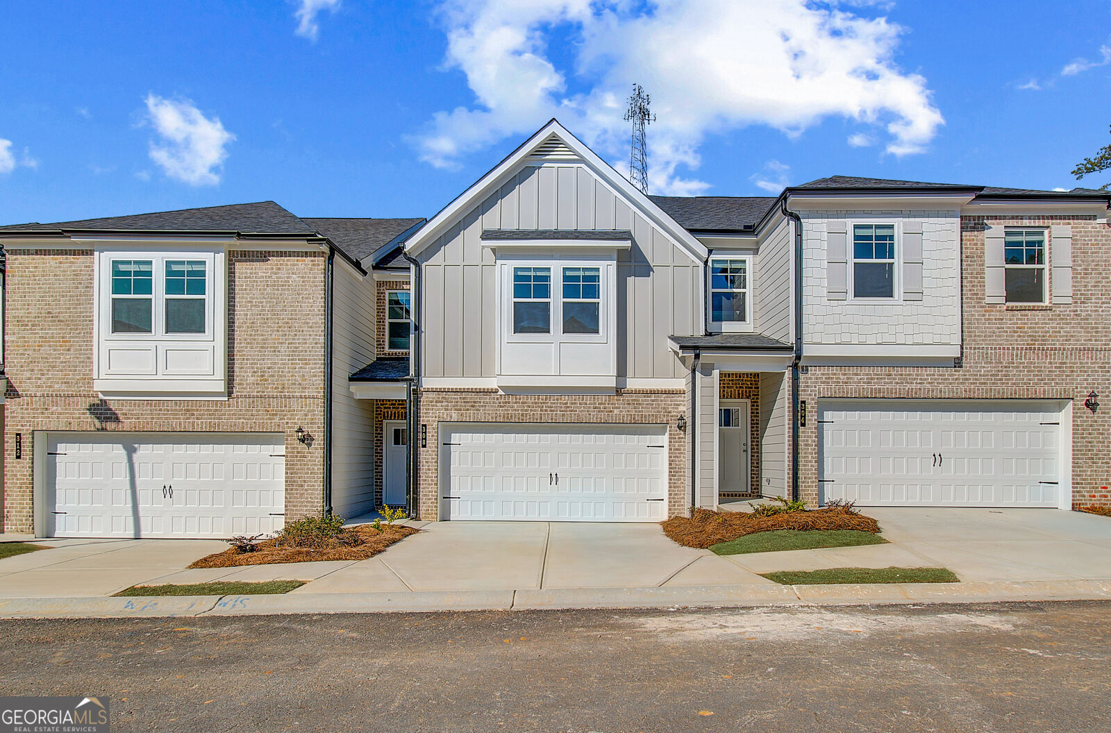 Property Photo: 308 Shine Drive GA 30281